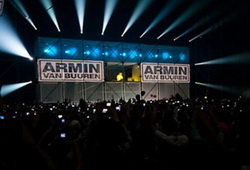 Armin van Buuren - 33 клипа + Бонус (2001-2009/Trance/DVDRip)